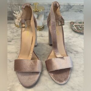 Nine West Pink Heels Elegant Velvet Sandals